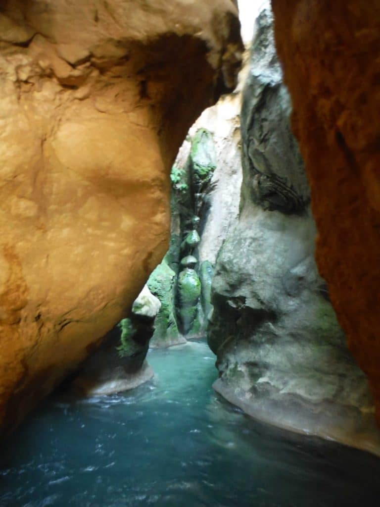 Gorgonchon-Yaso--canyoning-sierra-de-guara